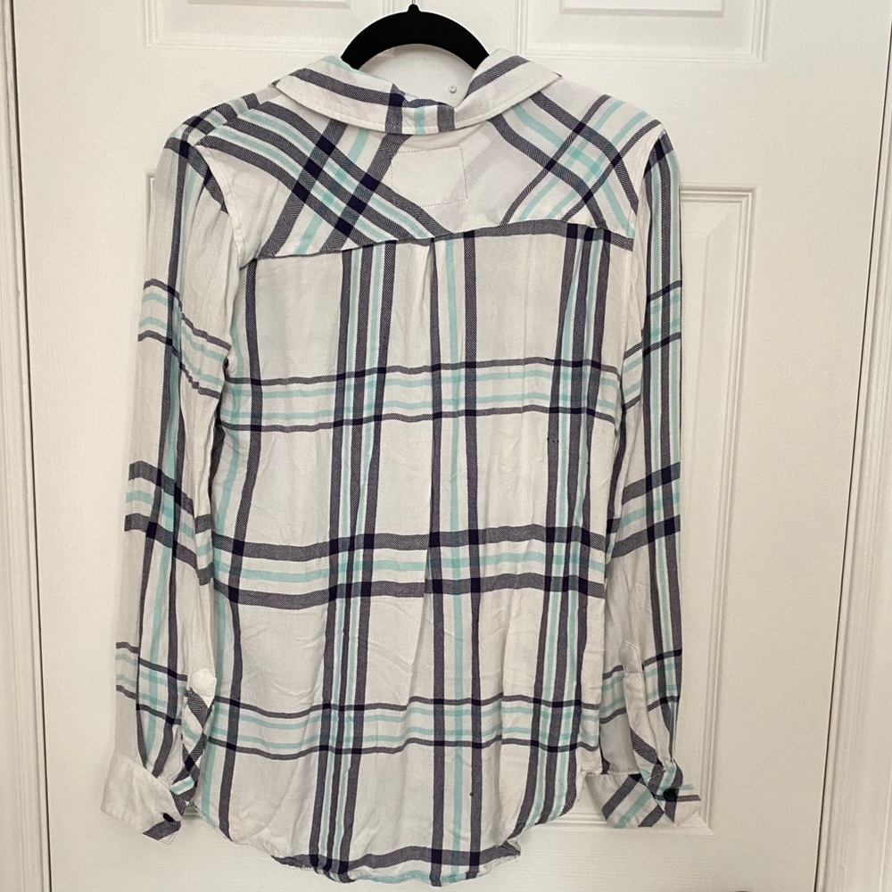 Rails Button Up - Picture 4 of 7